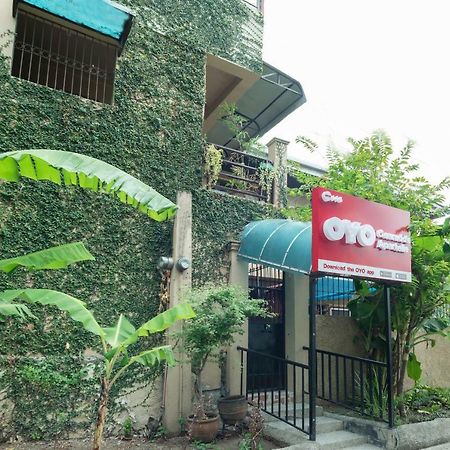 Conrado'S Apartelle Paranaque City Екстериор снимка